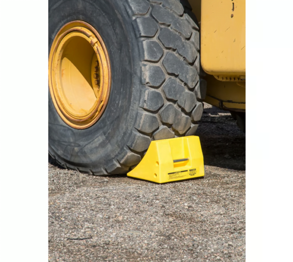 MC3009 - HEAVY DUTY WHEEL CHOCK 46-65" TYRE DIAMETER 122.5 TON CAPACITY **(5 PCS EX-STOCK)** SGD $218.00/EA INCL. GST - Image 2